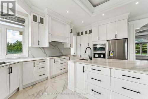 18118 Heart Lake Road, Caledon, ON - Indoor Photo Showing Kitchen With Upgraded Kitchen