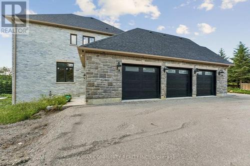 18118 Heart Lake Road, Caledon, ON - Outdoor