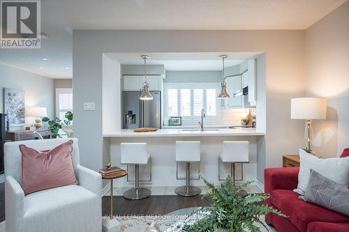 298 Reis Place, Milton, ON - Indoor Photo Showing Living Room