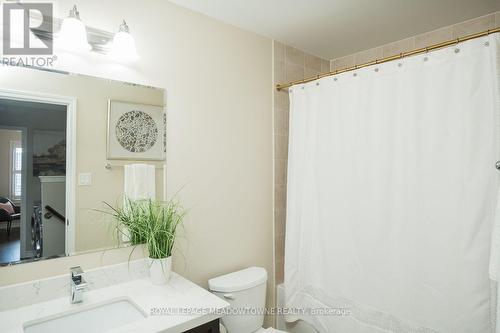 298 Reis Place, Milton, ON - Indoor Photo Showing Bathroom