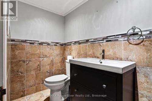 102 Havelock Street, Cobourg, ON - Indoor Photo Showing Bathroom