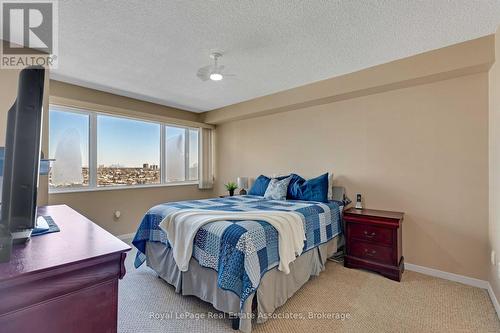 912 - 50 Elm Drive E, Mississauga, ON - Indoor Photo Showing Bedroom