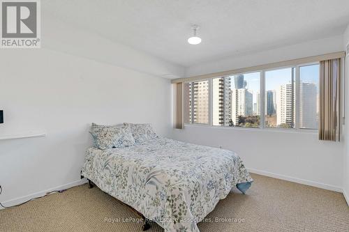 912 - 50 Elm Drive E, Mississauga, ON - Indoor Photo Showing Bedroom