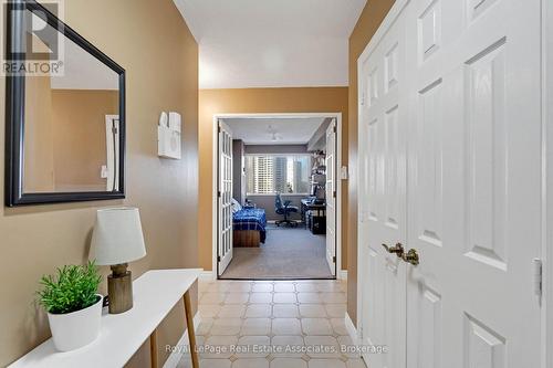 912 - 50 Elm Drive E, Mississauga, ON - Indoor Photo Showing Other Room