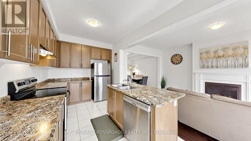 184 Huntingford Trail, Woodstock, ON - Indoor Photo Showing Kitchen With Double Sink