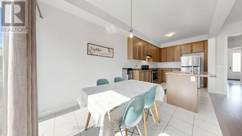 184 Huntingford Trail, Woodstock, ON - Indoor
