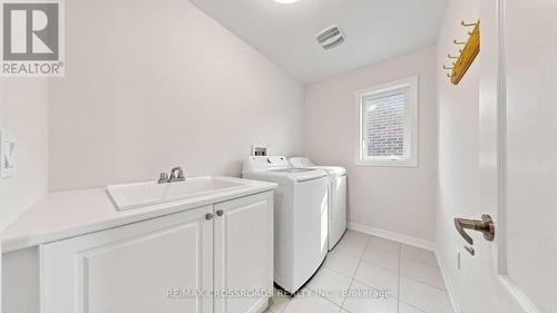 184 Huntingford Trail, Woodstock, ON - Indoor Photo Showing Laundry Room