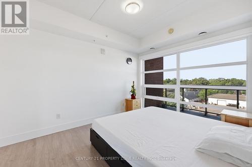 516 - 15 Prince Albert Boulevard, Kitchener, ON - Indoor Photo Showing Bedroom