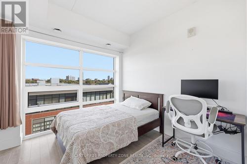 516 - 15 Prince Albert Boulevard, Kitchener, ON - Indoor Photo Showing Bedroom