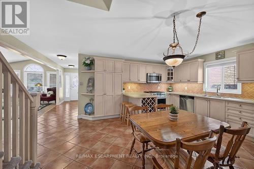 25 Eric Burke Court, Hamilton, ON - Indoor Photo Showing Dining Room