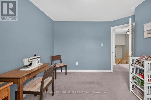 25 Eric Burke Court, Hamilton, ON - Indoor
