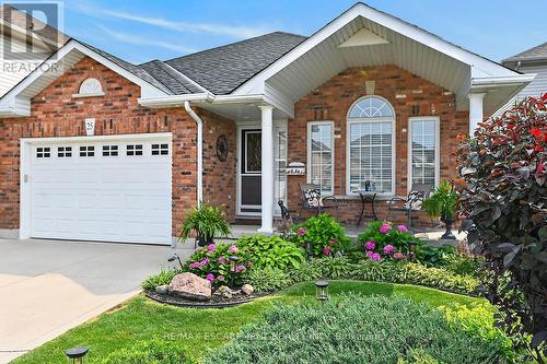 25 Eric Burke Court, Hamilton, ON - Outdoor With Facade