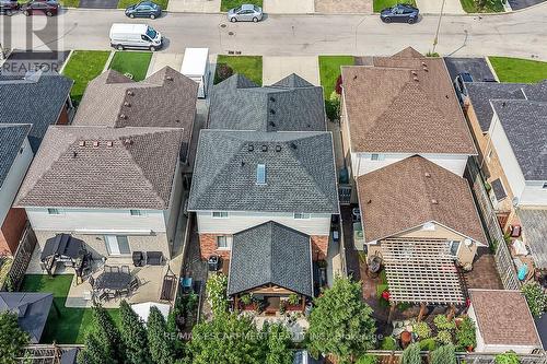 25 Eric Burke Court, Hamilton, ON - Outdoor