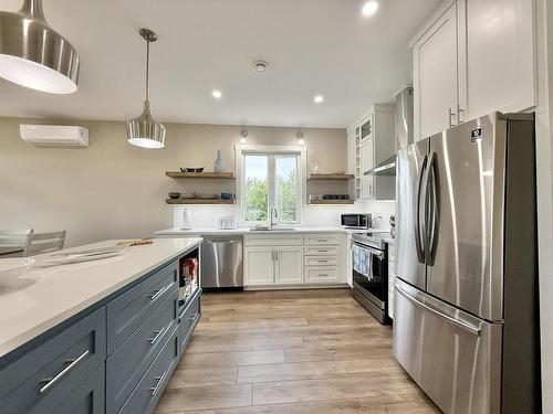 32 Blue Heron Crescent, North Rustico, PE - Indoor Photo Showing Kitchen With Stainless Steel Kitchen With Upgraded Kitchen