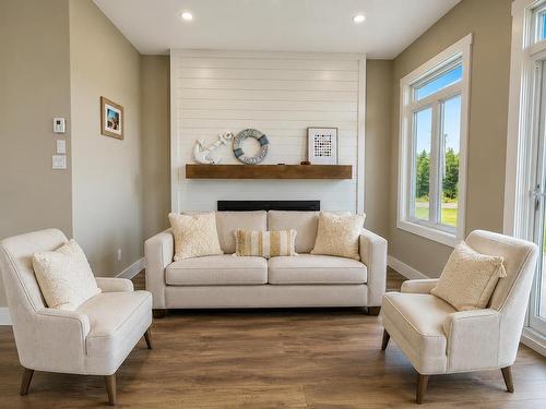32 Blue Heron Crescent, North Rustico, PE - Indoor Photo Showing Living Room