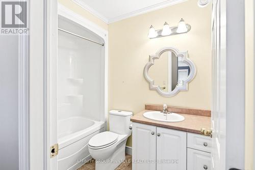 186 Mclaughlin Road, Kawartha Lakes (Lindsay), ON - Indoor Photo Showing Bathroom