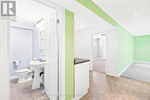 186 Mclaughlin Road, Kawartha Lakes (Lindsay), ON - Indoor Photo Showing Bathroom