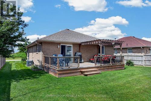186 Mclaughlin Road, Kawartha Lakes (Lindsay), ON - Outdoor With Deck Patio Veranda