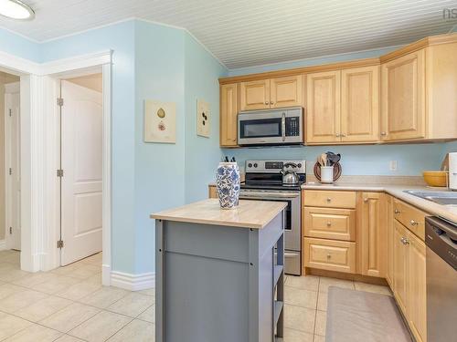 29 Daisy Drive, Beaver Bank, NS - Indoor Photo Showing Kitchen