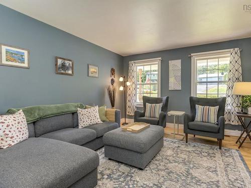 29 Daisy Drive, Beaver Bank, NS - Indoor Photo Showing Living Room