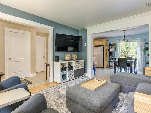 29 Daisy Drive, Beaver Bank, NS - Indoor Photo Showing Living Room