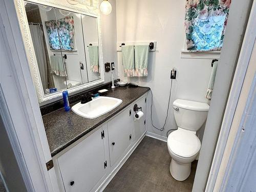 345 French Road, Plympton, NS - Indoor Photo Showing Bathroom