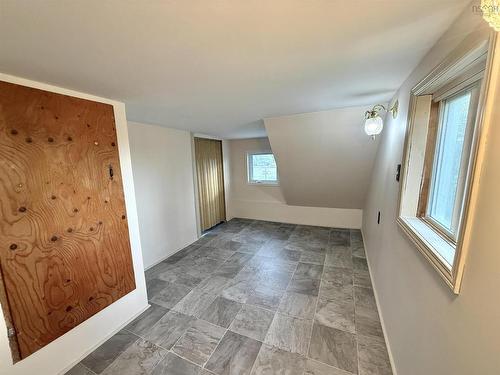 345 French Road, Plympton, NS - Indoor Photo Showing Other Room