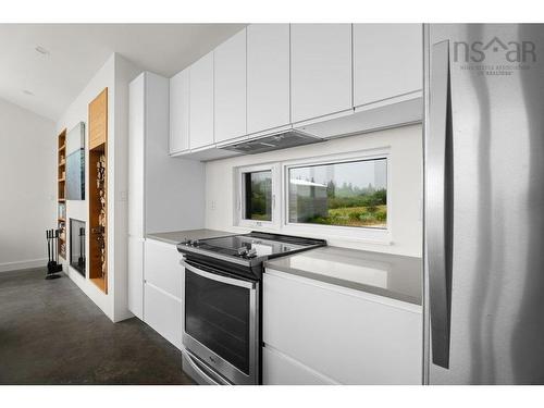 81 Hirtle Beach Road, Kingsburg, NS - Indoor Photo Showing Kitchen