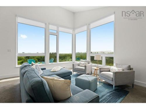 81 Hirtle Beach Road, Kingsburg, NS - Indoor Photo Showing Living Room