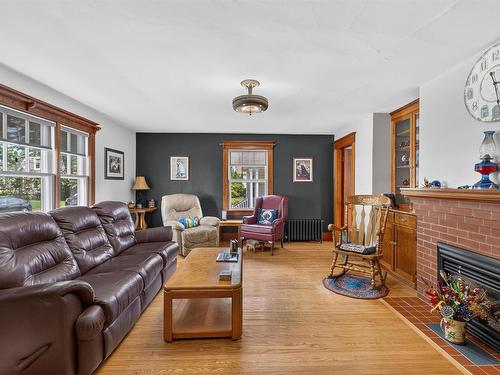 222 Church Street, Summerside, PE - Indoor Photo Showing Living Room With Fireplace