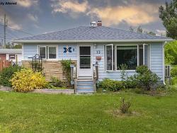 13 Campbells Lane  New Glasgow, NS B2H 2H9
