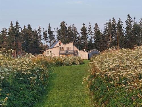 11561 Shore Road, Little Sands, PE 