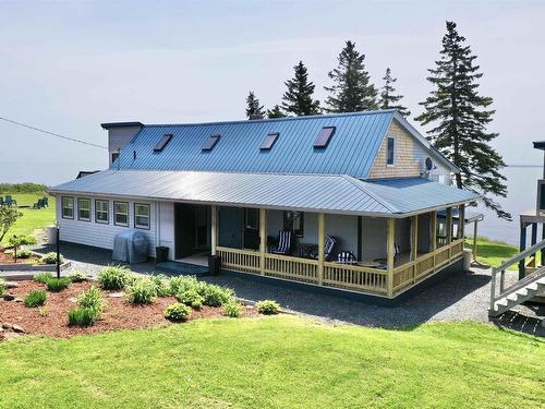 11561 Shore Road, Little Sands, PE 