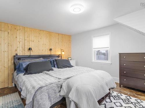 301 Town Road, Falmouth, NS - Indoor Photo Showing Bedroom