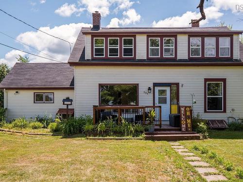 301 Town Road, Falmouth, NS - Outdoor