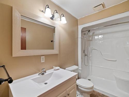 3179 Five Houses Road, Fort Augustus, PE - Indoor Photo Showing Bathroom