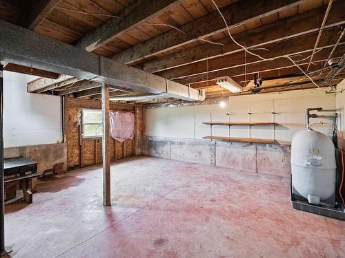 3179 Five Houses Road, Fort Augustus, PE - Indoor Photo Showing Basement