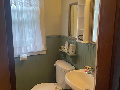 11 Belle Avenue, Souris, PE - Indoor Photo Showing Bathroom