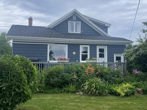 11 Belle Avenue, Souris, PE - Outdoor