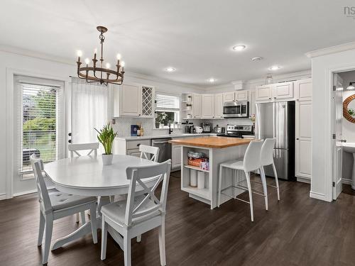 72 Fleetview Drive, Halifax, NS - Indoor Photo Showing Dining Room