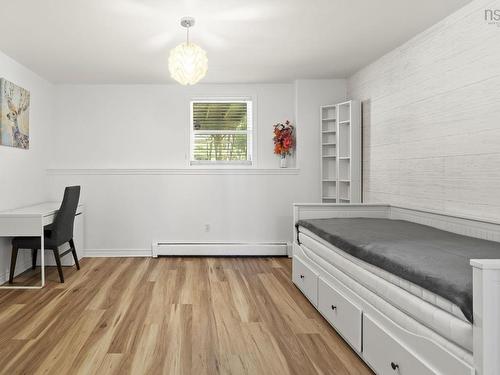 72 Fleetview Drive, Halifax, NS - Indoor