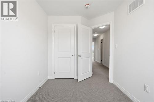 155 Equestrian Way Unit# 33, Cambridge, ON - Indoor Photo Showing Other Room