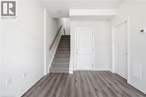 155 Equestrian Way Unit# 33, Cambridge, ON - Indoor Photo Showing Other Room