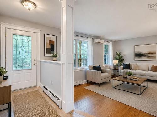 1850 Old Sambro Road, Williamswood, NS - Indoor Photo Showing Living Room