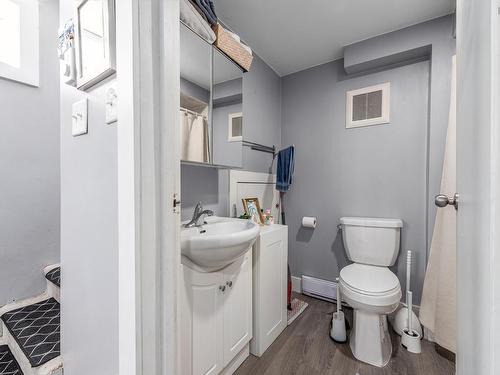 116 Coronation Avenue, Halifax, NS - Indoor Photo Showing Bathroom