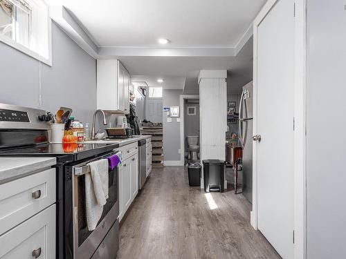 116 Coronation Avenue, Halifax, NS - Indoor Photo Showing Kitchen
