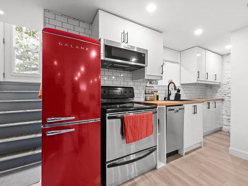 1314 & 1316 Dresden Row, Halifax, NS - Indoor Photo Showing Kitchen