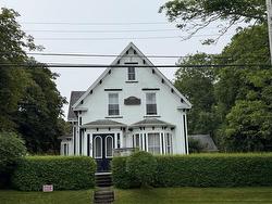 55 Forest Street  Yarmouth, NS B5A 3L7