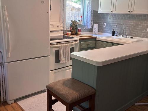2031 East Clifford Road, East Clifford, NS - Indoor Photo Showing Kitchen