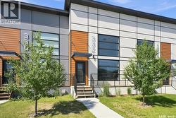 332 McFaull CRESCENT  Saskatoon, SK S7V 0S5